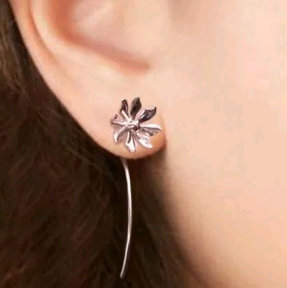 Earrings Jewelry - 1-PAIR LEFT(SALE)Sterling Silver Flower Earrings